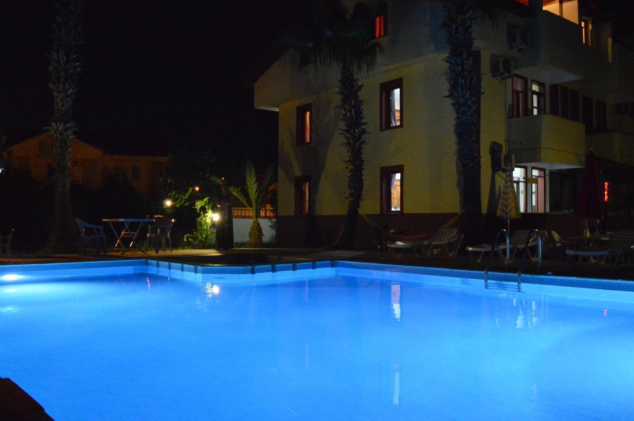 Erasmus Apart Hotel 달리안 외부 사진